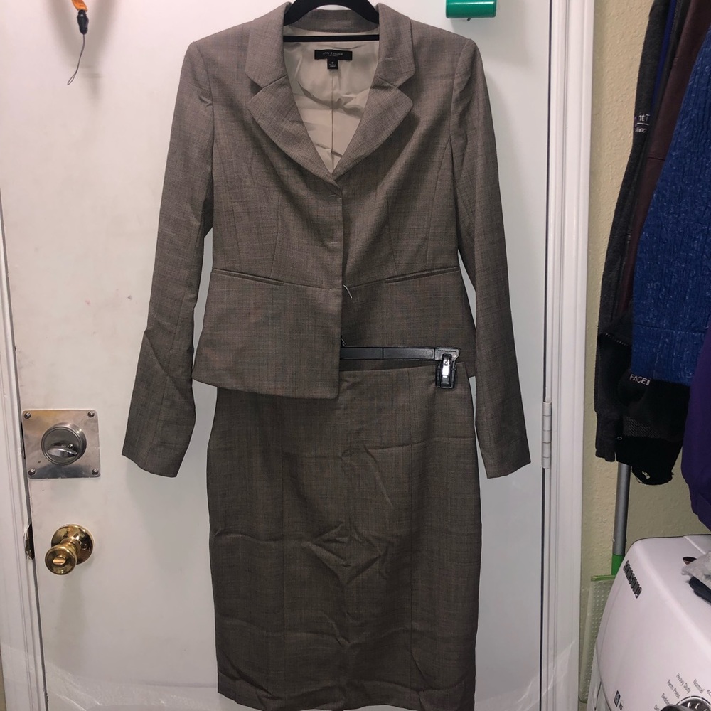 Ann Taylor Skirt Suit Set, jacket and skirt